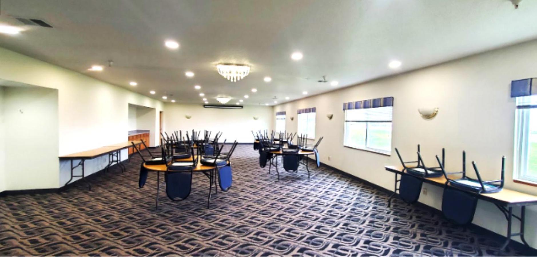 Quality Inn & Suites Eldridge Davenport North Extérieur photo