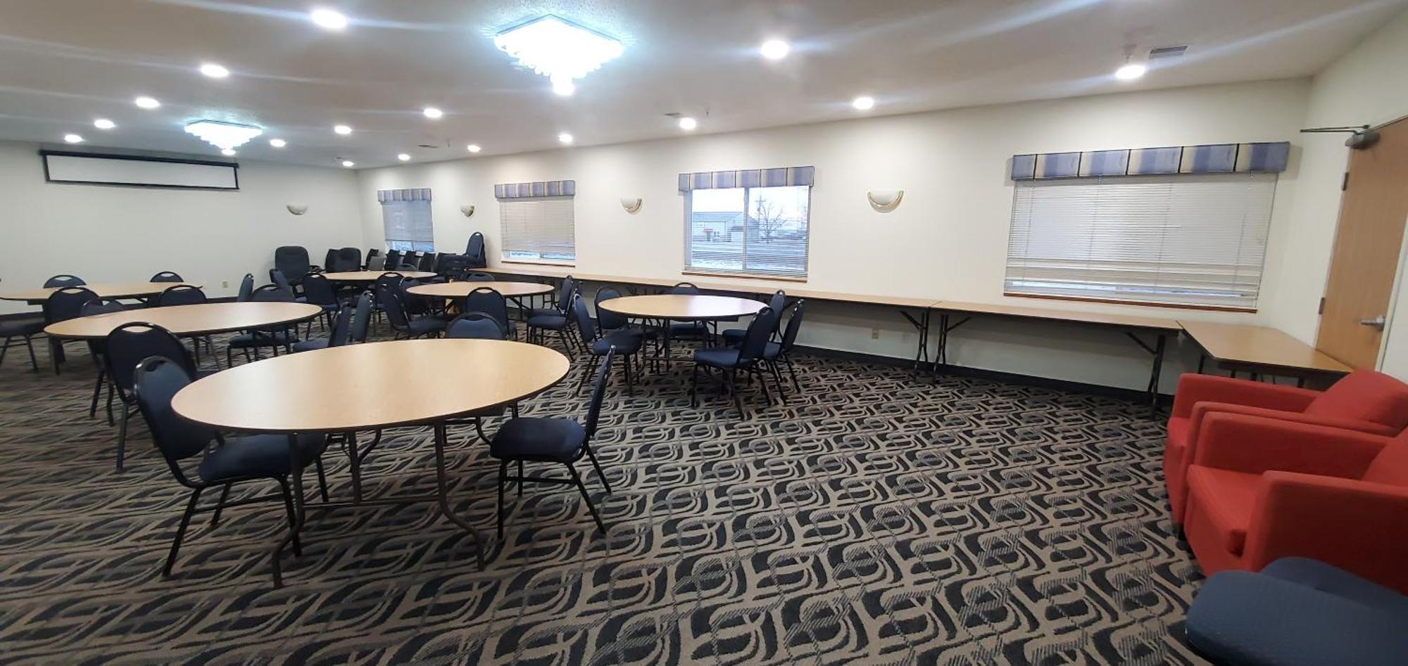 Quality Inn & Suites Eldridge Davenport North Extérieur photo